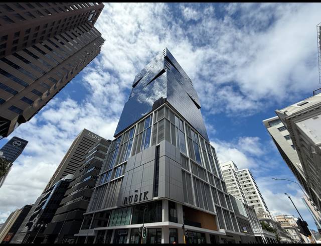 704M² OFFICE FOR SALE IN CAPE TOWN CITY CENTRE